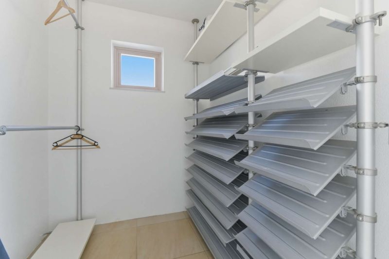 Exklusives Wohnen direkt am Golfplatz - Gehobenes Einfamilienhaus - Keller, Pool, Teich & PV-Anlage /  / 1220&nbsp;Wien / Bild 17