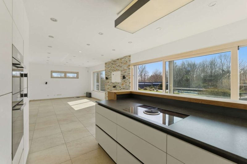 Exklusives Wohnen direkt am Golfplatz - Gehobenes Einfamilienhaus - Keller, Pool, Teich & PV-Anlage /  / 1220&nbsp;Wien / Bild 15