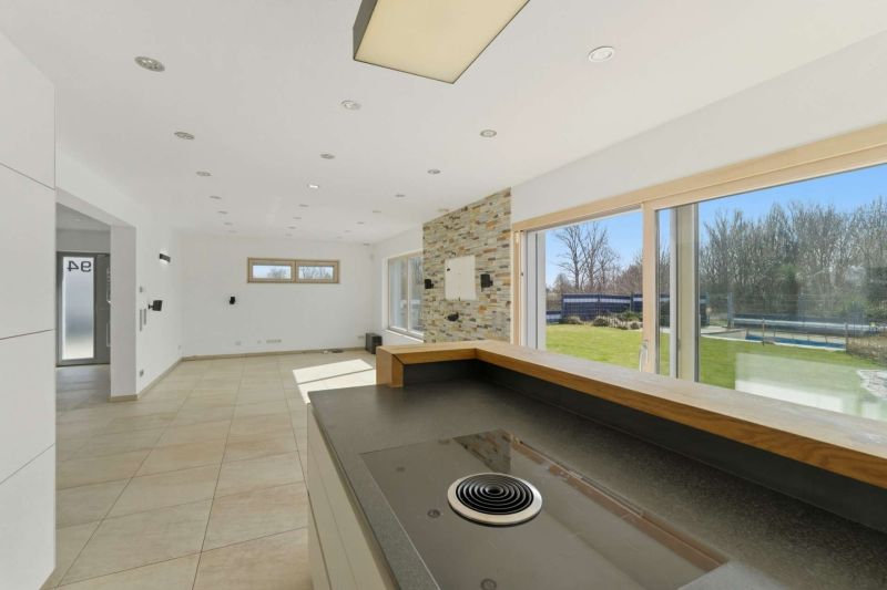 Exklusives Wohnen direkt am Golfplatz - Gehobenes Einfamilienhaus - Keller, Pool, Teich & PV-Anlage /  / 1220&nbsp;Wien / Bild 18