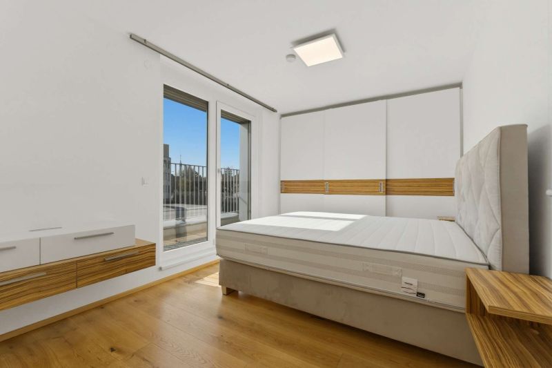 Dachgeschosswohnung mit hochwertigen Ma�m�beln, Terrasse, Klimaanlage & Stellplatz nahe Alten Donau /  / 1220&nbsp;Wien / Bild 4