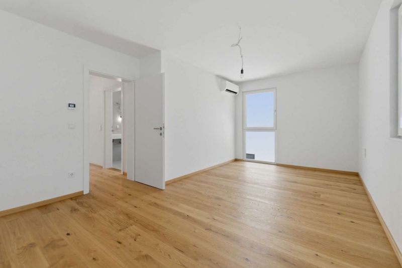 Schl�sselfertige Doppelhaush�lfte nahe Alte Donau - exklusive Ruhelage, Garten, Keller & PV-Anlage /  / 1220&nbsp;Wien / Bild 17