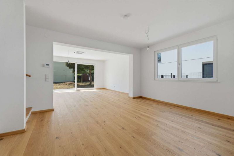 Neubau-Doppelhaush�lfte bei der Alten Donau - Schl�sselfertig mit Garten, Keller und PV-Anlage /  / 1220&nbsp;Wien / Bild 8