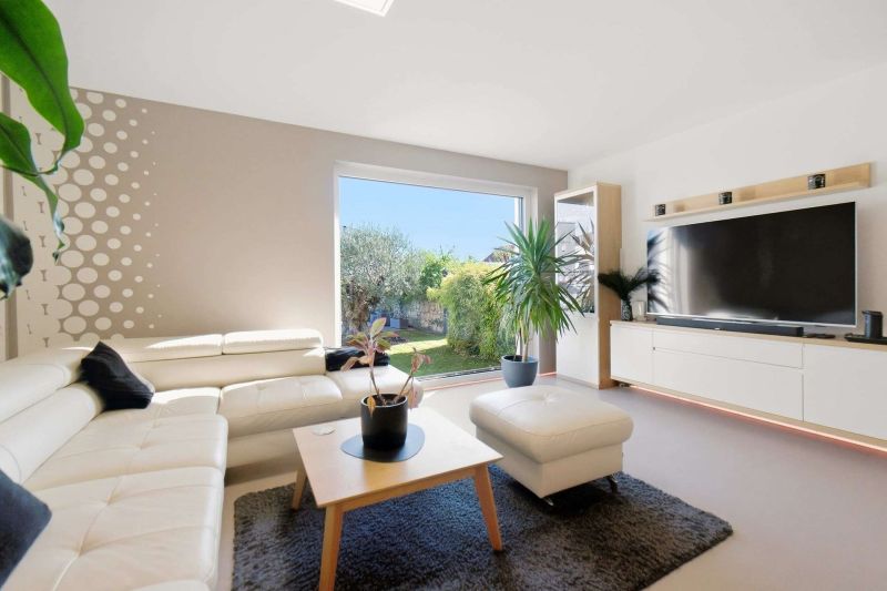 Wohnen auf h�chstem Niveau - modernes Haus mit Garten, Photovoltaikanlage, Sauna und Doppelgarage /  / 2000&nbsp;Oberz�gersdorf / Bild 4