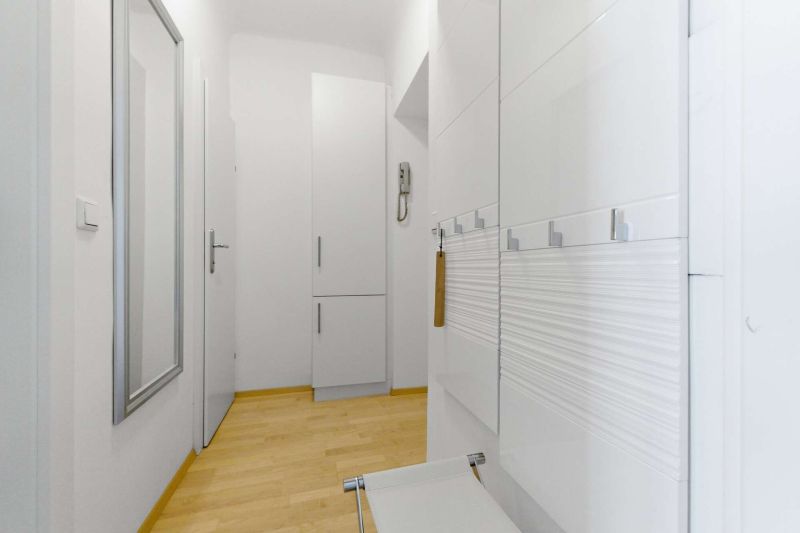 2-Zimmer-Wohnung, neu saniert und vollm�bliert, mit Lift in Wien-Margareten /  / 1050&nbsp;Wien / Bild 0