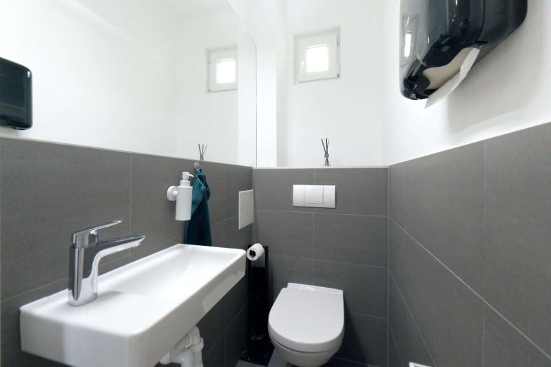 Zentral wohnen in Korneuburg ? stilvolle 2-Zimmer-Wohnung mit Klimaanlage & hochwertiger Ausstattung / / 2100 Korneuburg / Bild 2
