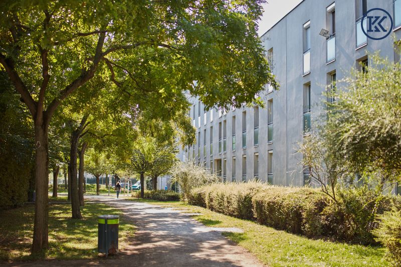 Sonniges DG-Juwel in Ruhelage: Loggia, Parkblick & nahe U2 Aspernstra�e