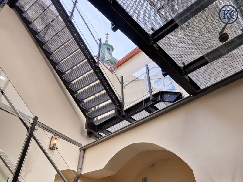 Altbaujuwel mit Poolnutzung ? Eleganz trifft Luxus /  / 1190 Wien, Dbling / Bild 3