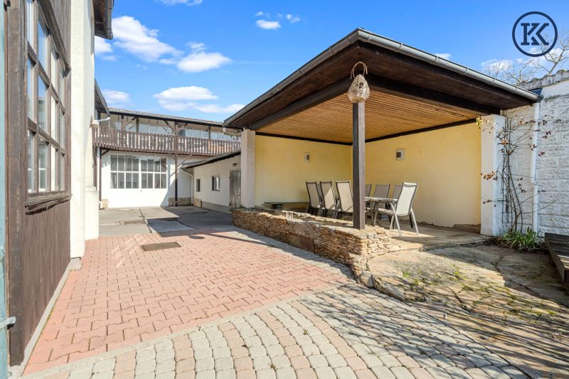 Charmantes Bauernhaus mit gro�em Grundst�ck, langgezogenem Hof, 2 Wohnungen und einem Swimmingpool /  / 2301&nbsp;Gro�-Enzersdorf / Bild 7