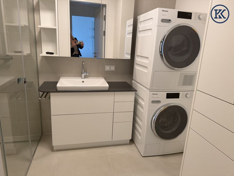 MARINA TOWER ? Wohnen in Toplage und h�chster Qualit�t im 37. Stock mit beeindruckendem Wasserblick. /  / 1020&nbsp;Wien / Bild 3