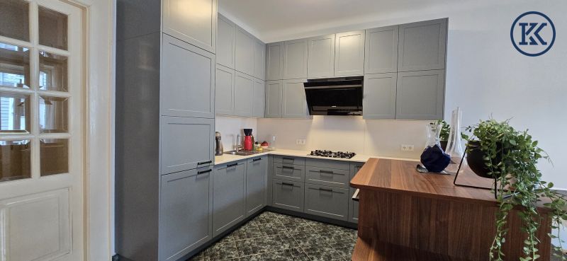 Elegante Altbauwohnung mit Geschichte im Herzen des 8. Bezirks /  / 1080&nbsp;Wien / Bild 3