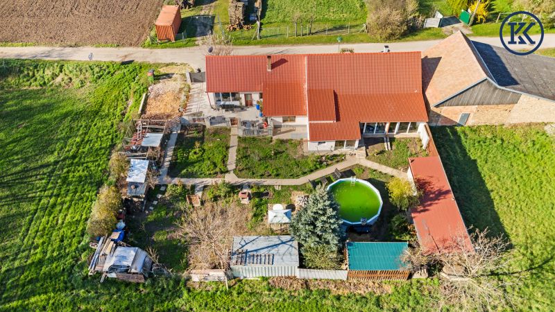 Wunderschönes Familienhaus im ländlichen Bereich