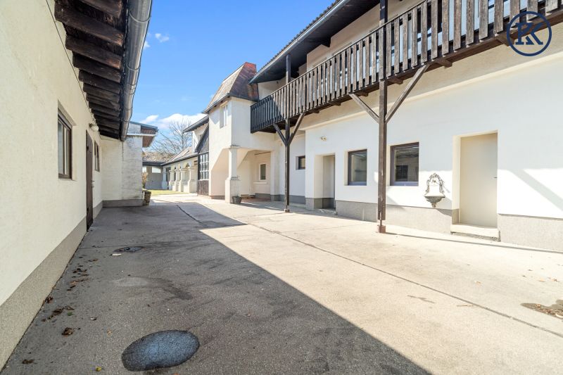 Charmantes Bauernhaus mit gro�em Grundst�ck, langgezogenem Hof, 2 Wohnungen und einem Swimmingpool /  / 2301&nbsp;Gro�-Enzersdorf / Bild 9