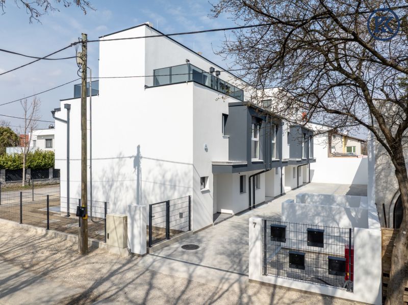Top Reihenhaus Erstbezug ? Nhe Senbrunner See /  / 1220 Wien, Donaustadt / Bild 8