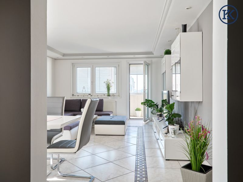 U1-Anbindung & Weitblick: Gro�z�gige 3-Zimmer-Wohnung mit Loggia nahe Donauzentrum
