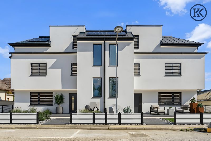 Doppelhaus-Neubau mit Garten, Terrasse & Dachterrasse ? Schlüsselfertig!