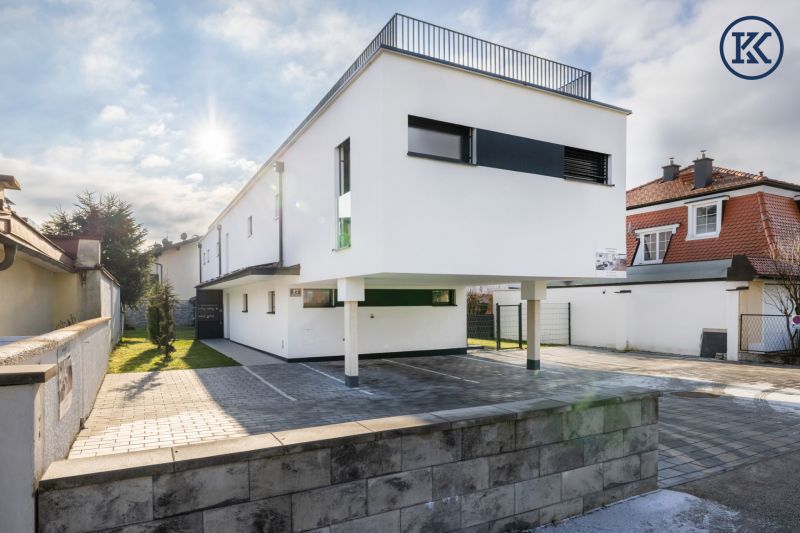 Tolle 2-Zimmerwohnung mit Garten und Abstellplatz, in Salzburg, Nahe Red - Bull Trainingszentrum! /  / 5020 Salzburg / Bild 2