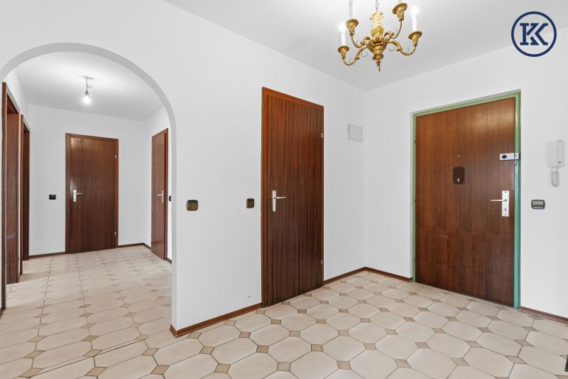 Sonniges Wohngl�ck in Meidling: S�d-Ausrichtung mit gr�nem Ausblick und Ruhelage /  / 1120&nbsp;Wien, Meidling / Bild 1