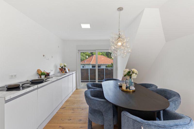 DG-Wohnung mit atemberaubender Dachterrasse in absoluter Grnruhelage /  / 1170 Wien, Hernals / Bild 2