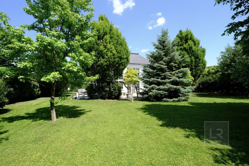 DESIGN TRIFFT LUXUS - Ihre elegante Residenz erwartet Sie! /  / 2522 Oberwaltersdorf / Bild 1