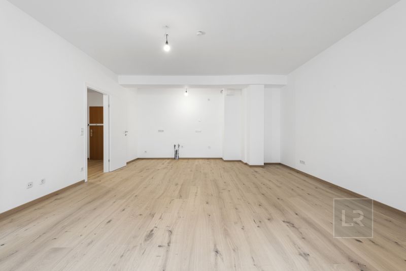 STILVOLL SANIERTE EIGENTUMSWOHNUNG MIT LOGGIA - 
RUHELAGE MIT BESTER FFENTLICHER ANBINDUNG /  / 1170 Wien, Hernals / Bild 1