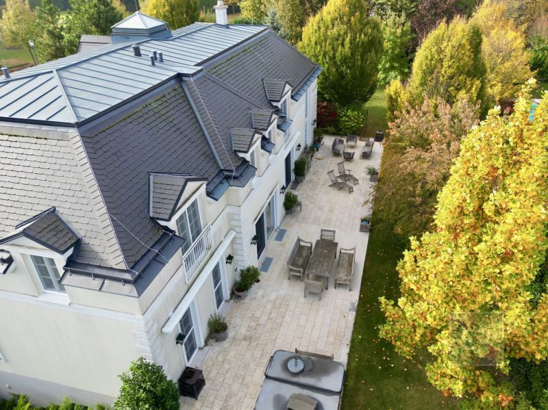 STILVOLL & MODERN - LUXUSVILLA auf parkhnlichem Grundstck - NHE WIEN! /  / 2522 Oberwaltersdorf / Bild 2