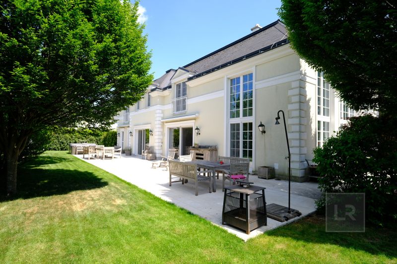DESIGN TRIFFT LUXUS - Ihre elegante Residenz erwartet Sie! /  / 2522 Oberwaltersdorf / Bild 2