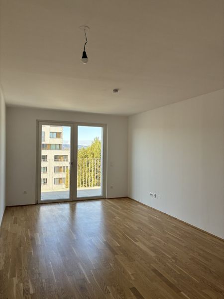 *Aktion - Mehr Raum. Mehr Freiheit. Mehr Ausblick. 3-Zimmer-Wohnung im Dachgescho & Top-Schnitt - Top 01-086 /  / 1210 Wien / Bild 4