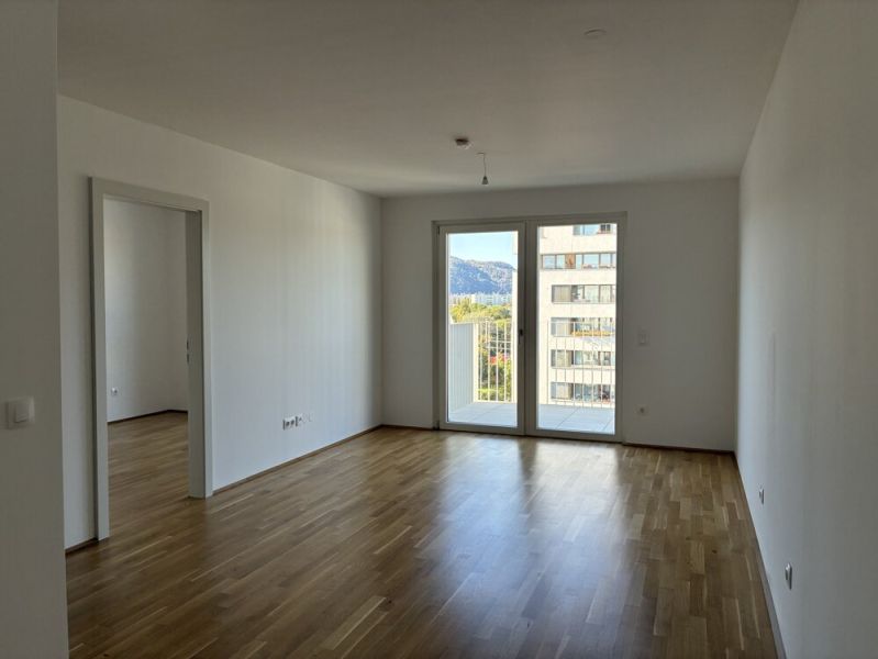 NordGlck - Ideal geschnittene 2-Zimmer-Wohnung Lichtdurchflutet & gut aufgeteilt - Top 01-079 /  / 1210 Wien / Bild 3