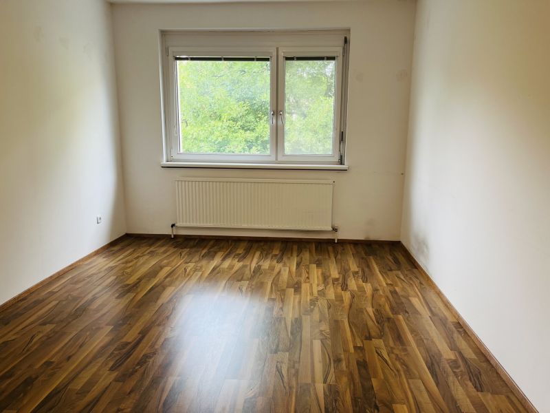 Ruhige Innenhoflage mit 90 m2 /  / 2500&nbsp;Baden / Bild 2