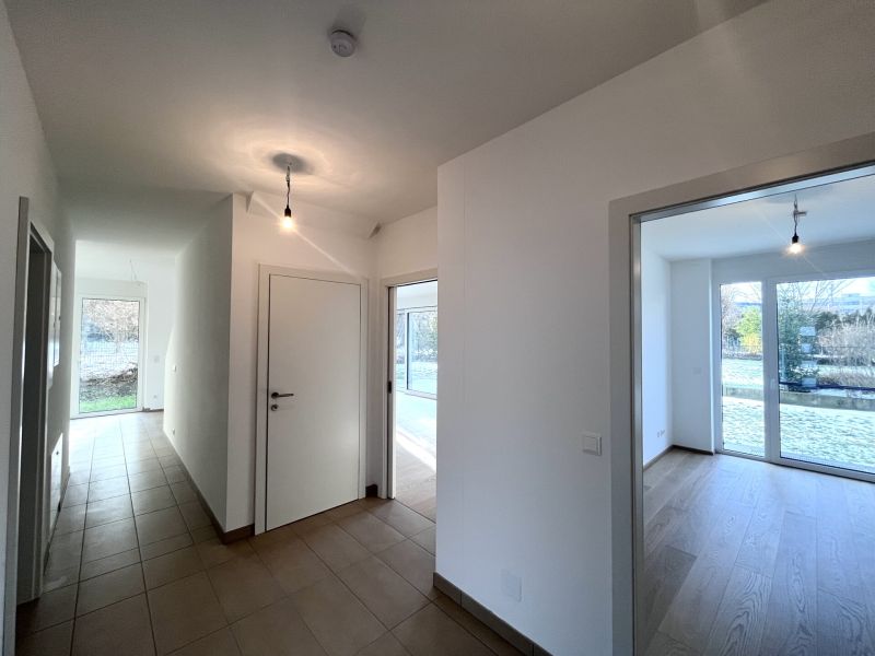 Erstbezug !!! Traumhafte Doppelhaush�lfte -  mit 5 Zimmern, Garten, Wohnkeller und Stellpl�tzen! /  / 2353&nbsp;Guntramsdorf / Bild 8