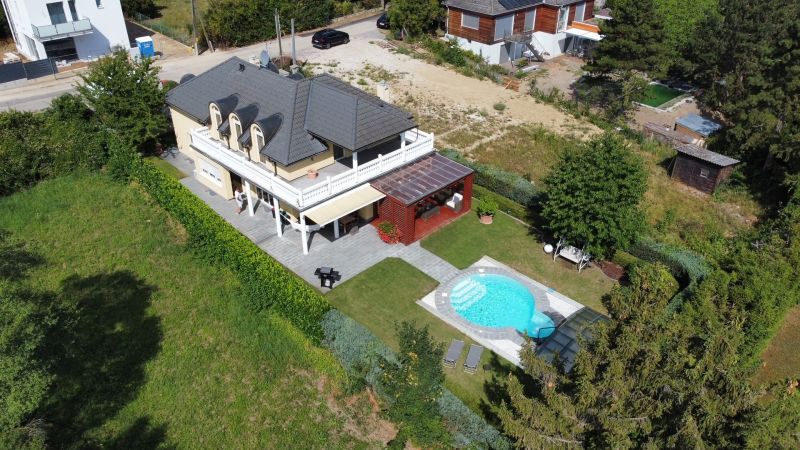 Einfamilienhaus mit Pool, Weinkeller, Sauna und Co.! /  / 2345 Brunn am Gebirge / Bild 16