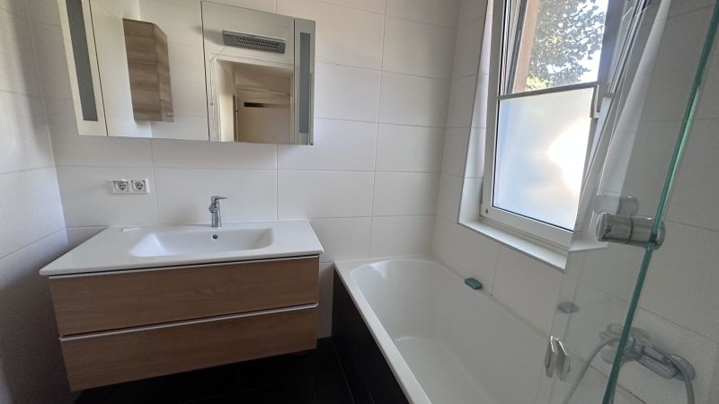 3 Zimmer Wohnung mit Terrasse und Stellplatz! / / 2500 Baden / Bild 5