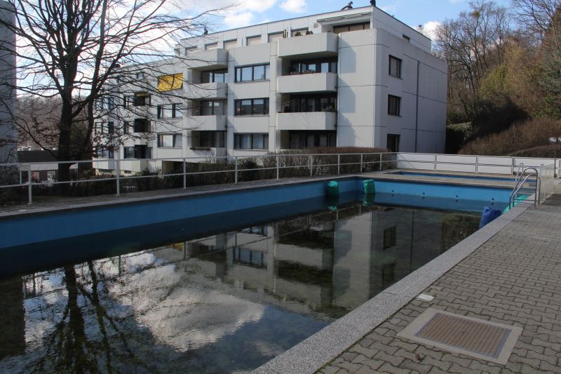 Grozgige Wohnung mit Loggia, Swimmingpool und Garagen in top Lage /  / 1180 Wien / Bild 3