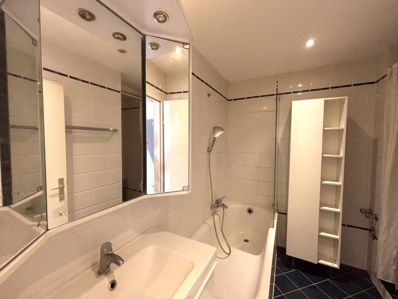 Zwei Zimmerwohnung mit Wienblick (inkl. Garagenabstellplatz) / / 2331 Vösendorf / Bild 1