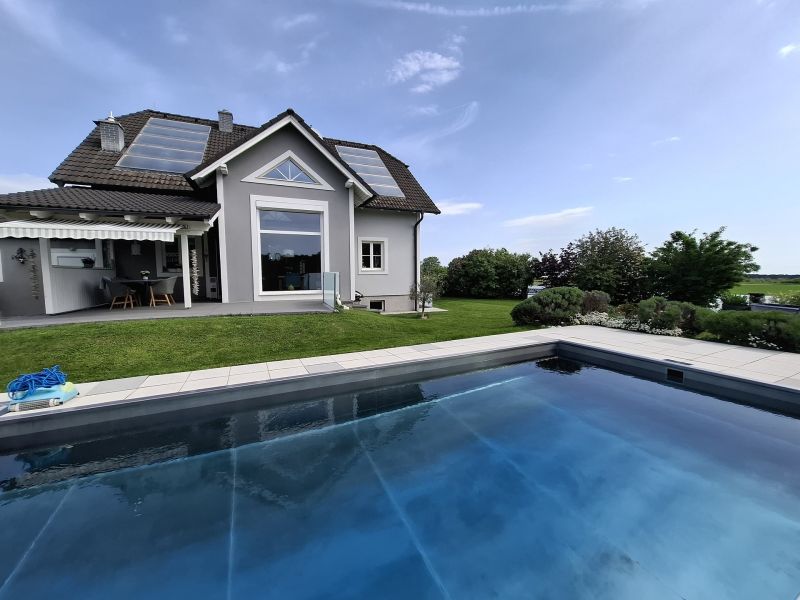 Traumhaftes Einfamilienhaus mit Pool und sensationellem Fernblick /  / 2561 Aigen / Aigen / Bild 1