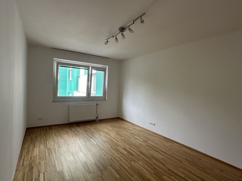 Moderne 3,5-Zimmer-Wohnung mit Loggia und Parkplatz!!! /  / 2362 Biedermannsdorf / Bild 7