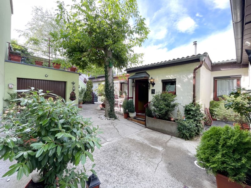 Grundst�ck mit 2 Wohneinheiten! /  / 2353&nbsp;Guntramsdorf / Bild 0