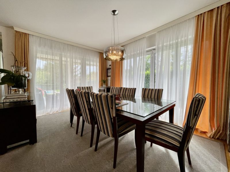 Einfamilienhaus mit Pool, Weinkeller, Sauna und Co.! /  / 2345 Brunn am Gebirge / Bild 4