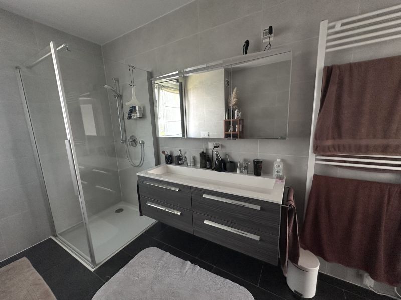 Moderne Doppelhaushlfte mit Keller und Carport zu mieten! /  / 2345 Brunn am Gebirge / Bild 4