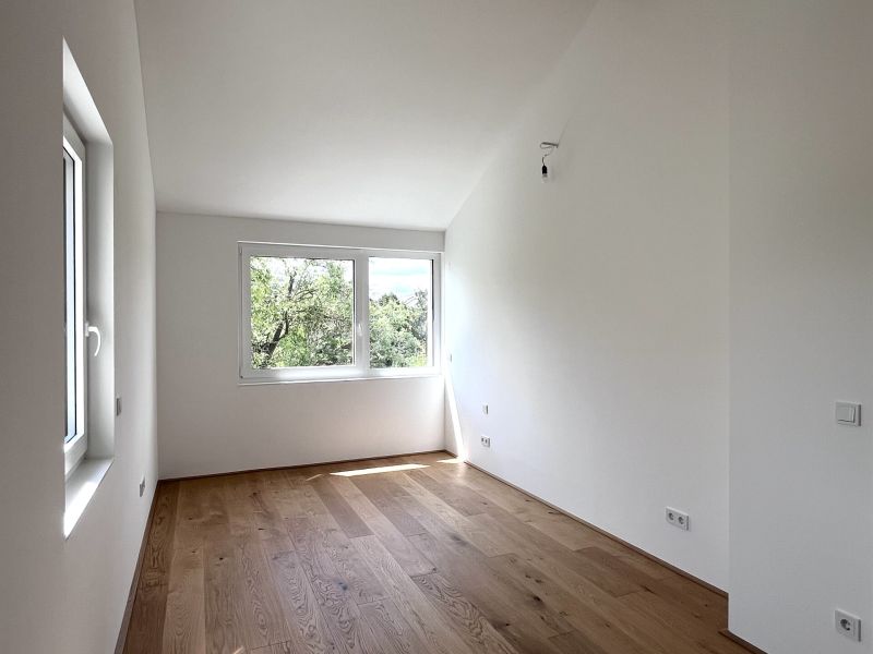 Erstbezug - Einfamilienhaus / / 2522 Oberwaltersdorf / Bild 2