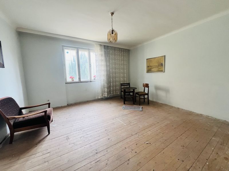 Sanierungsbedrftiges Haus, Bieterverfahren! /  / 2500 Baden / Bild 5