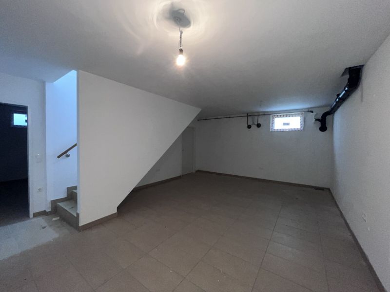 Traumhafte Doppelhaushälfte in Guntramsdorf: Erstbezug mit Garten und 2 Stellplätzen! /  / 2353 Guntramsdorf / Bild 10