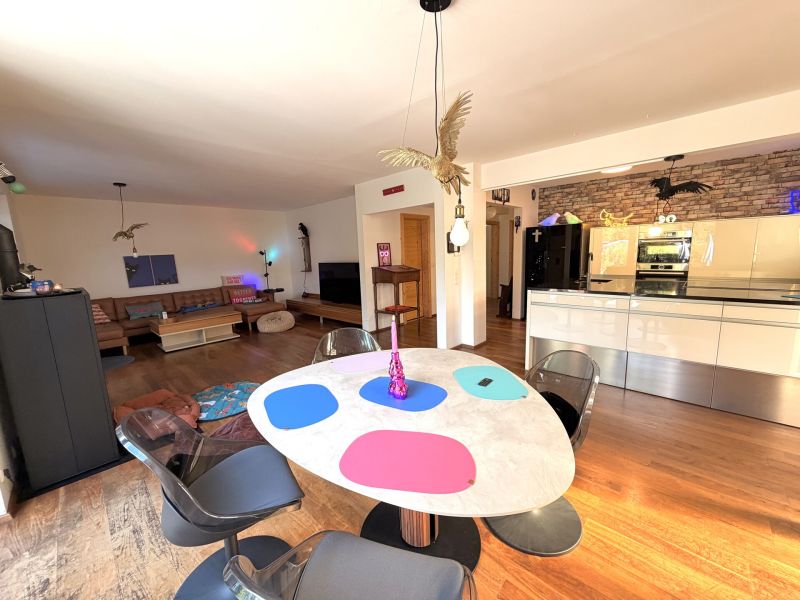 Traumhaus mit Pool / / 2700 Wiener Neustadt / Bild 1