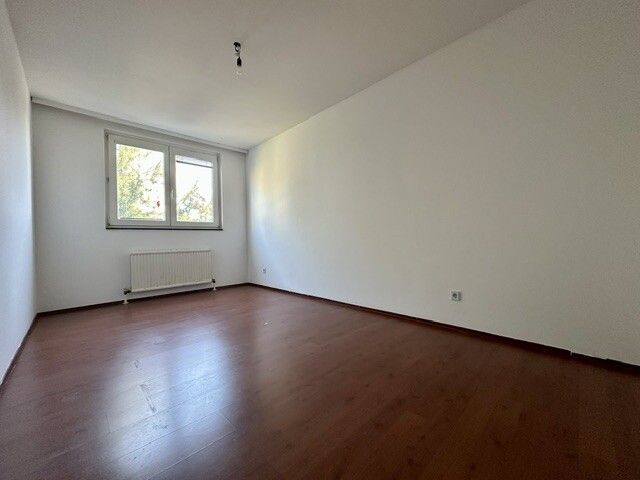3 Zimmer Wohnung plus Loggia und Lift / / 2500 Baden / Bild 4