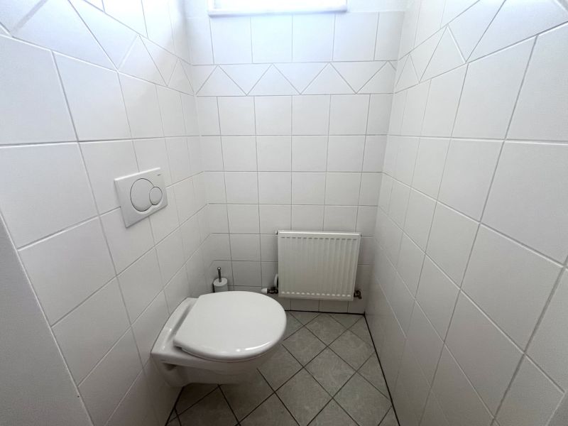 Dachgeschoßwohnung mit 200 m2 Garten / / 2512 Tribuswinkel / Bild 1