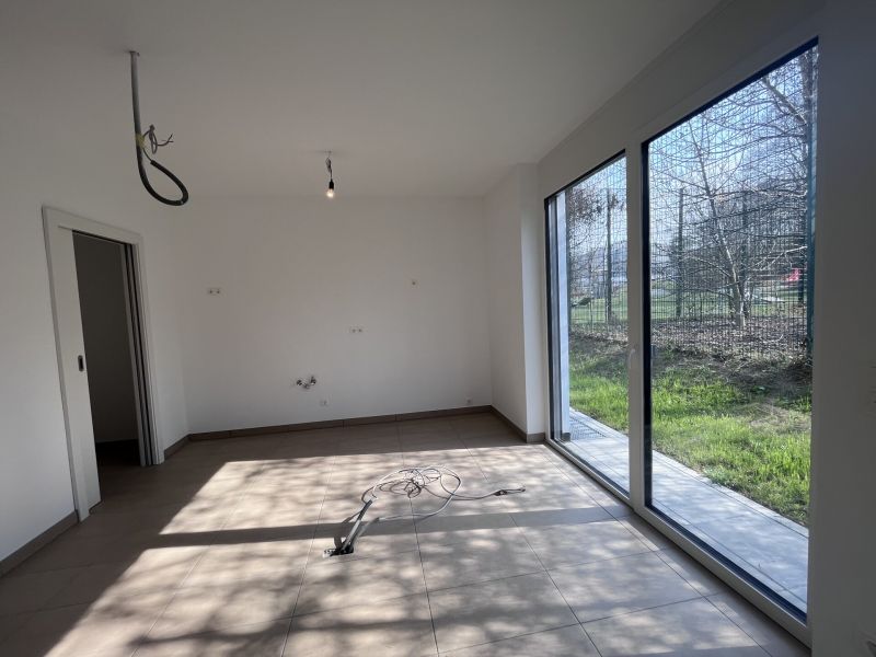 Erstbezug !!! Traumhafte Doppelhaush�lfte -  mit 5 Zimmern, Garten, Wohnkeller und Stellpl�tzen! /  / 2353&nbsp;Guntramsdorf / Bild 7