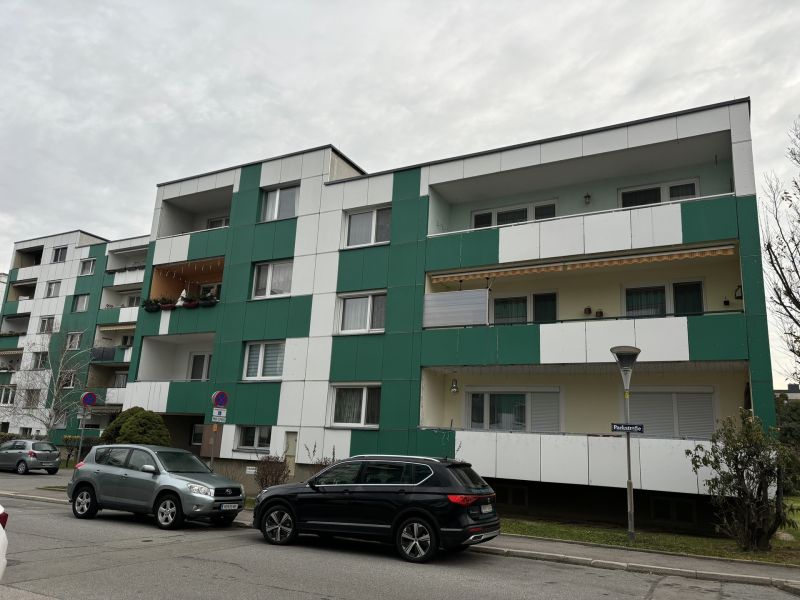 4-Zimmer-Wohnung mit Loggia und Parkplatz /  / 2362 Biedermannsdorf / Bild 1