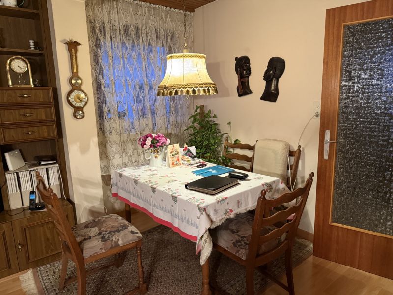 toller Garten, nettes Haus / / 2601 Eggendorf / Bild 13