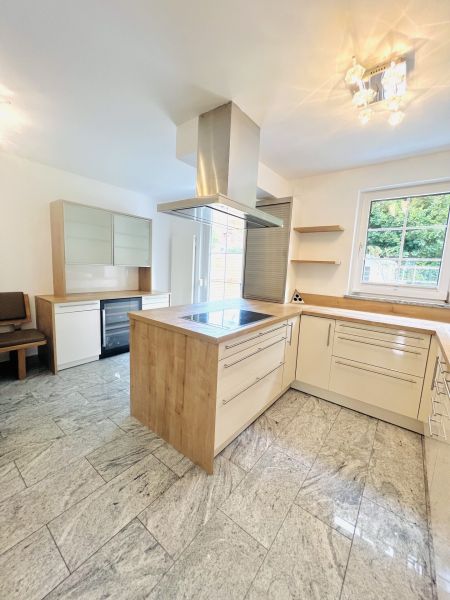 Traumhaus in Top Lage in Baden /  / 2500 Baden / Bild 2