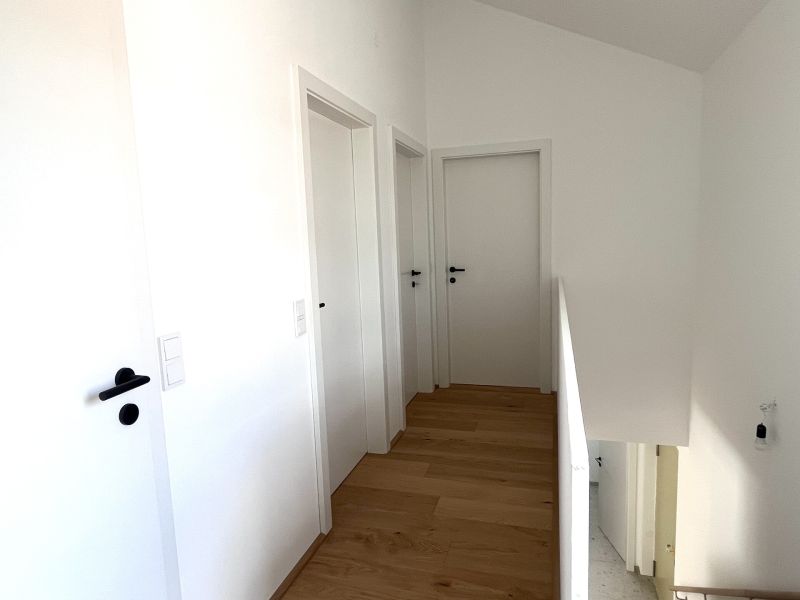 Erstbezug - Einfamilienhaus / / 2522 Oberwaltersdorf / Bild 3